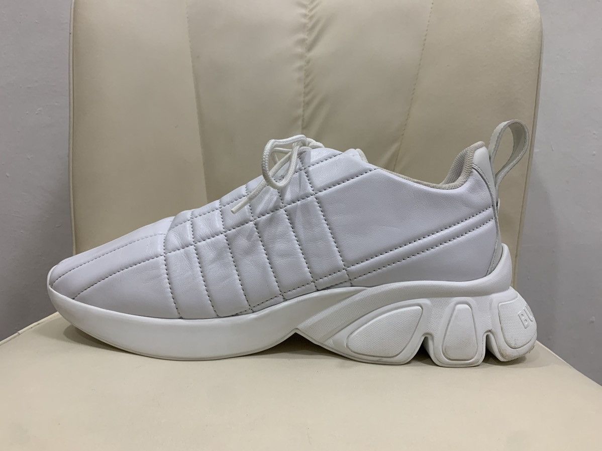 Burberry BURBERRY AUXBURTON LEATHER QUILTED SNEAKERS Size US 12 / EU 45 - 8 Thumbnail