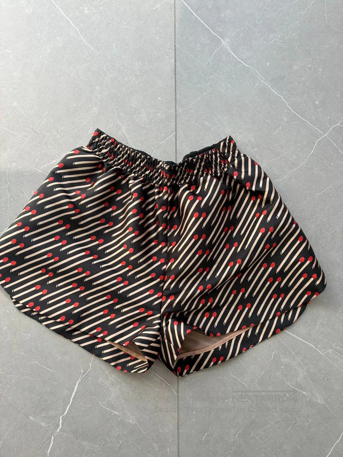 Stella McCartney Stella McCartney Match Print Shorts. Size 37" - 2 Thumbnail