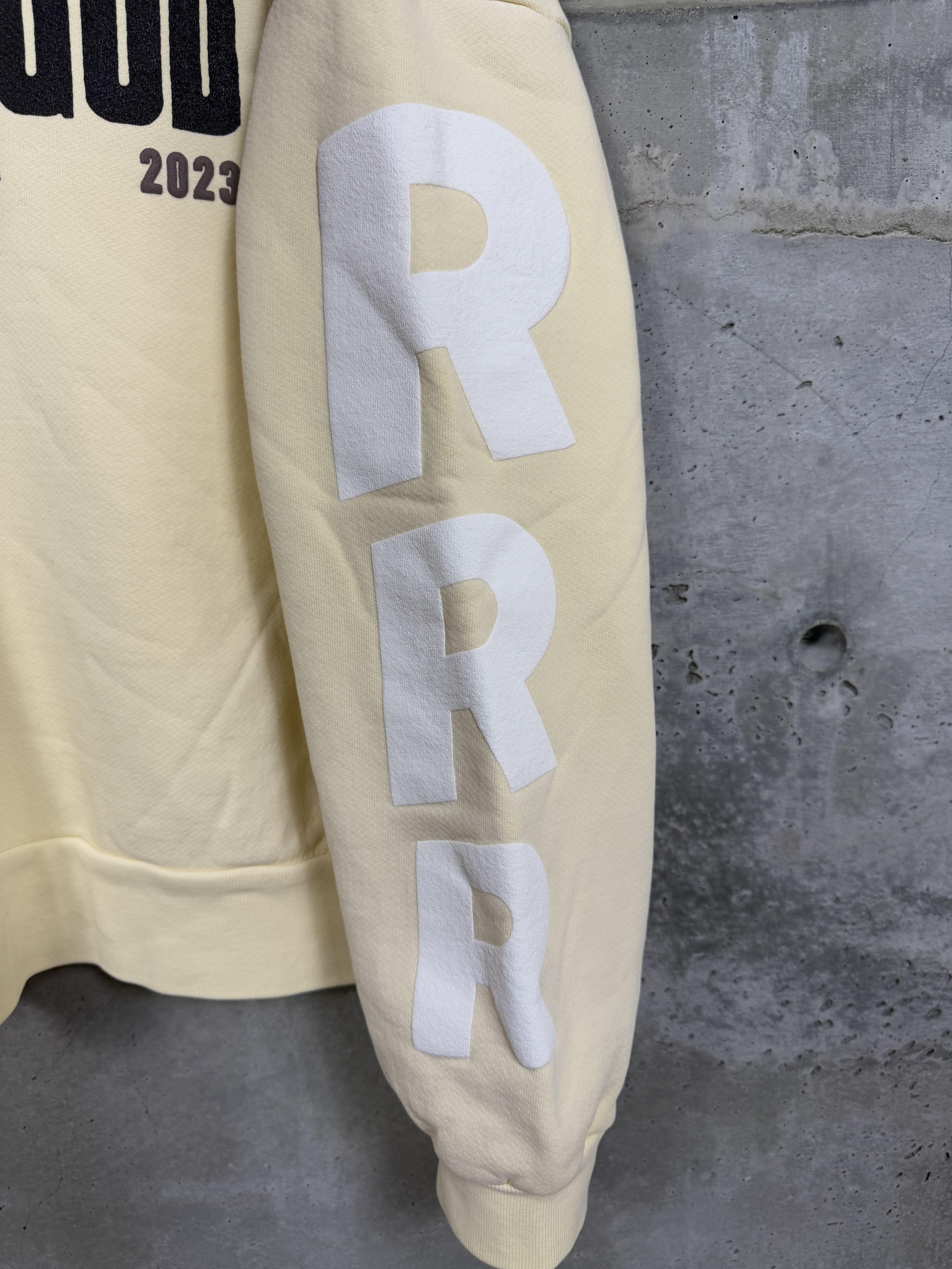 Fear of God × RRR-123 Fear of God x RRR-123 April 19 Crewneck Size US M / EU 48-50 / 2 - 3 Thumbnail