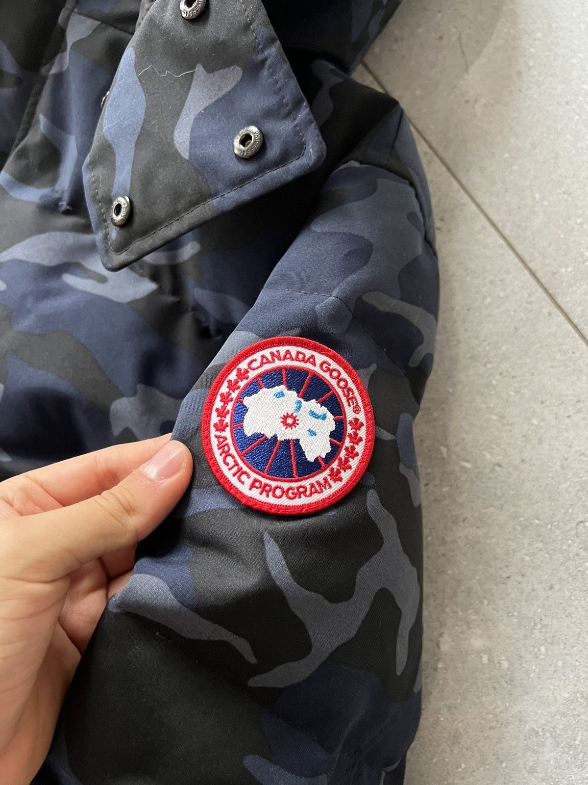 Canada Goose Super rare Canada Goose Blue Camo wyndham Size US XXL / EU 58 / 5 - 5 Thumbnail