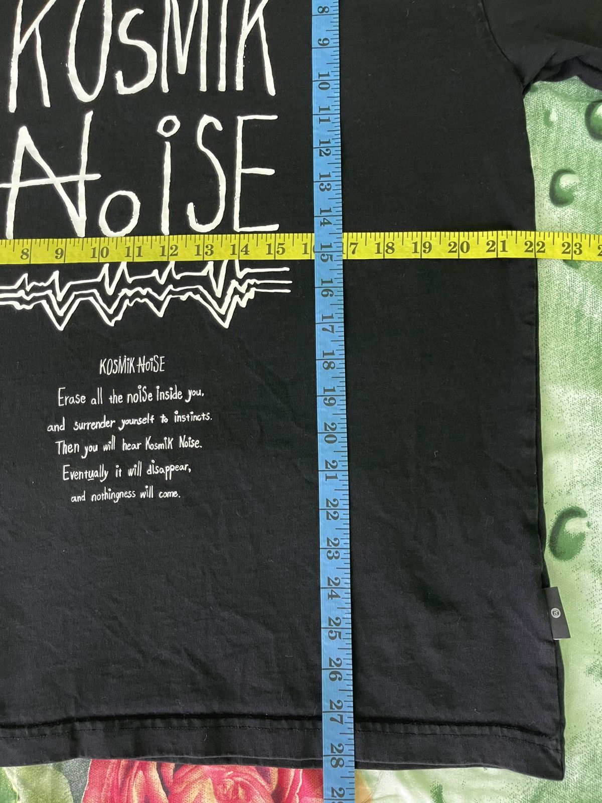 GU × Undercover GU x Undercover Kosmik Noise T-Shirt Size US L / EU 52-54 / 3 - 8 Thumbnail