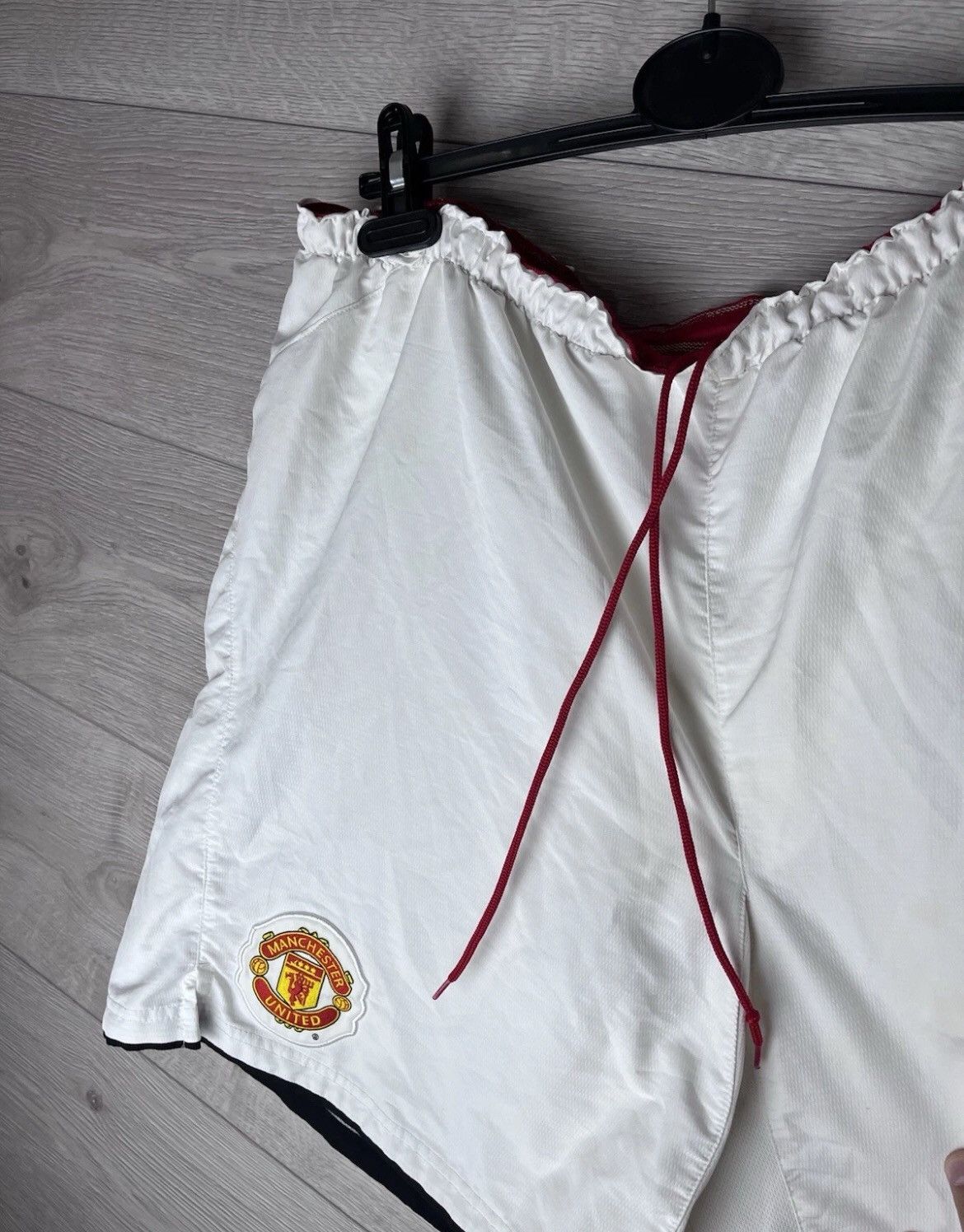 Vintage Vintage men’s soccer shorts Nike FC Manchester United size L Size US 34 / EU 50 - 4 Thumbnail