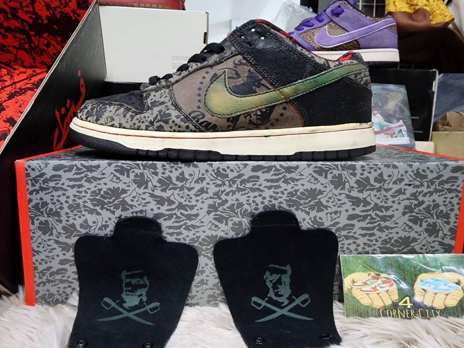 Nike Sb Dunk Low SBTG F&F Box