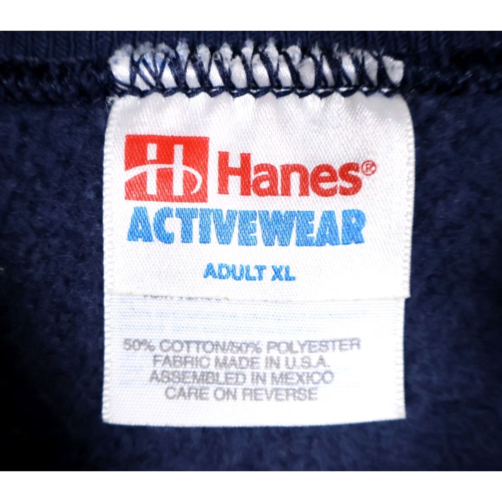 Hanes Hanes Vintage Teddy Bear Sweatshirt Raglan Sleeve XL Dark Blue Crewneck VTG Mens Womens Unisex Sweatshirt Size XL / US 12-14 / IT 48-50 - 3 Thumbnail
