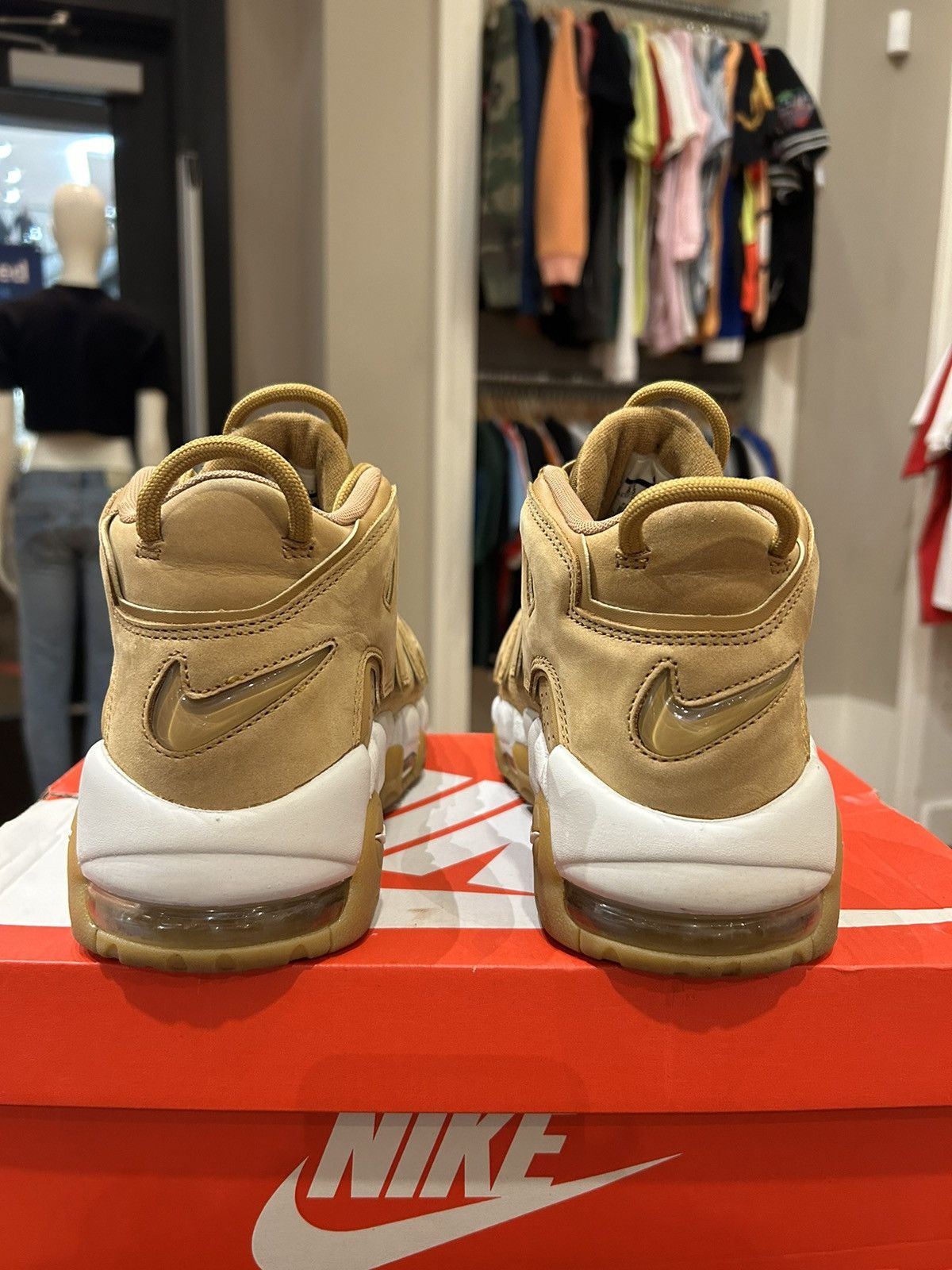 Nike Nike Air Max More Uptempo Flax Size US 8.5 / EU 41-42 - 5 Thumbnail
