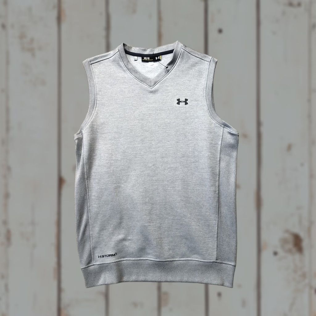 Under Armour Under Armour Sweater Vest Mens M Gray Storm Logo V-Neck Golf Casual Tops Size US M / EU 48-50 / 2 - 1 Thumbnail