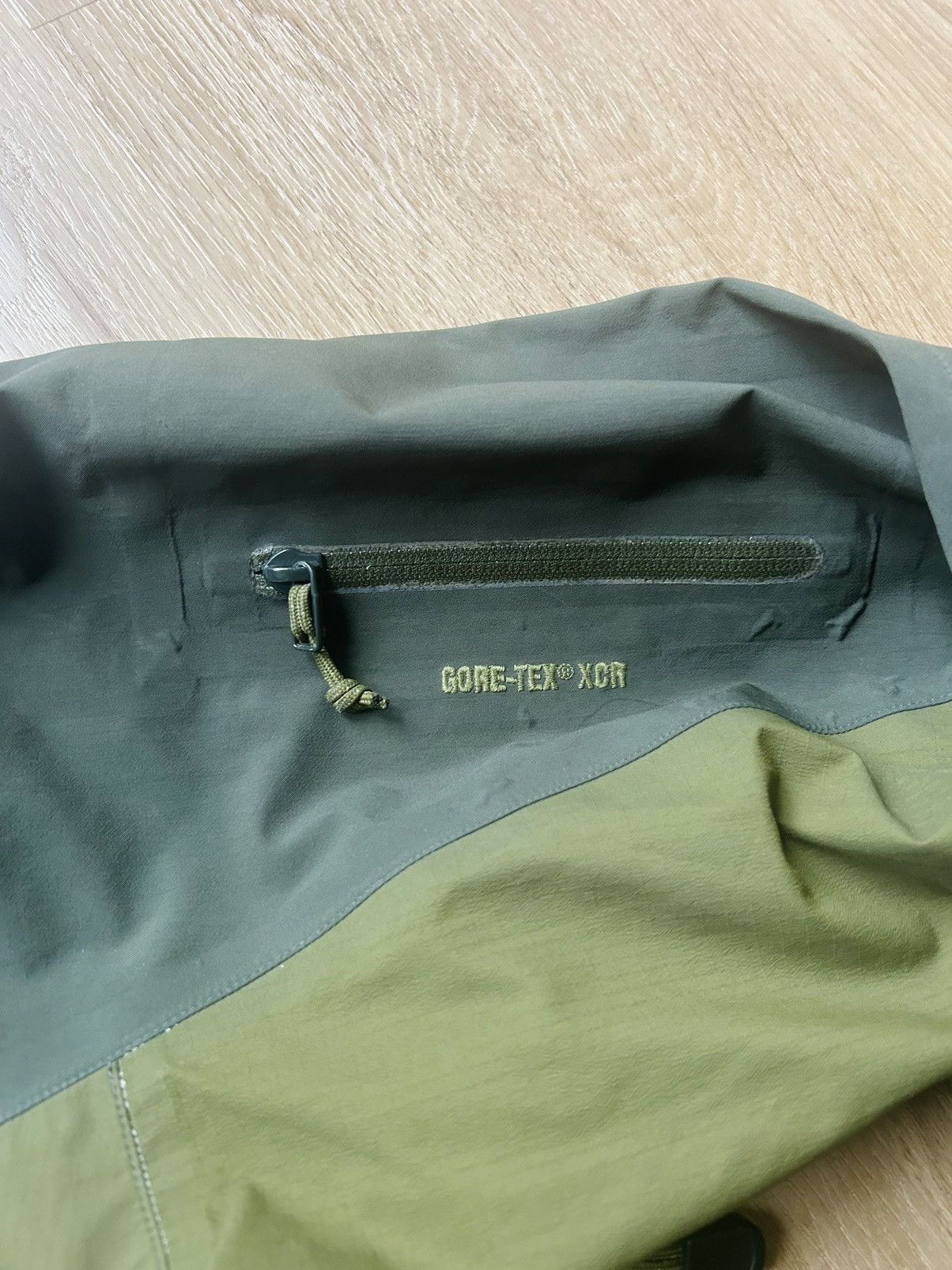 Arc'teryx ARC'TERYX Early 2000s Theta AR goretex jacket Size US M / EU 48-50 / 2 - 4 Thumbnail
