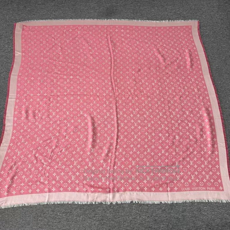 Louis Vuitton Louis Vuitton Pink and White Monogram Old Flower Fringed S Size ONE SIZE - 1 Thumbnail