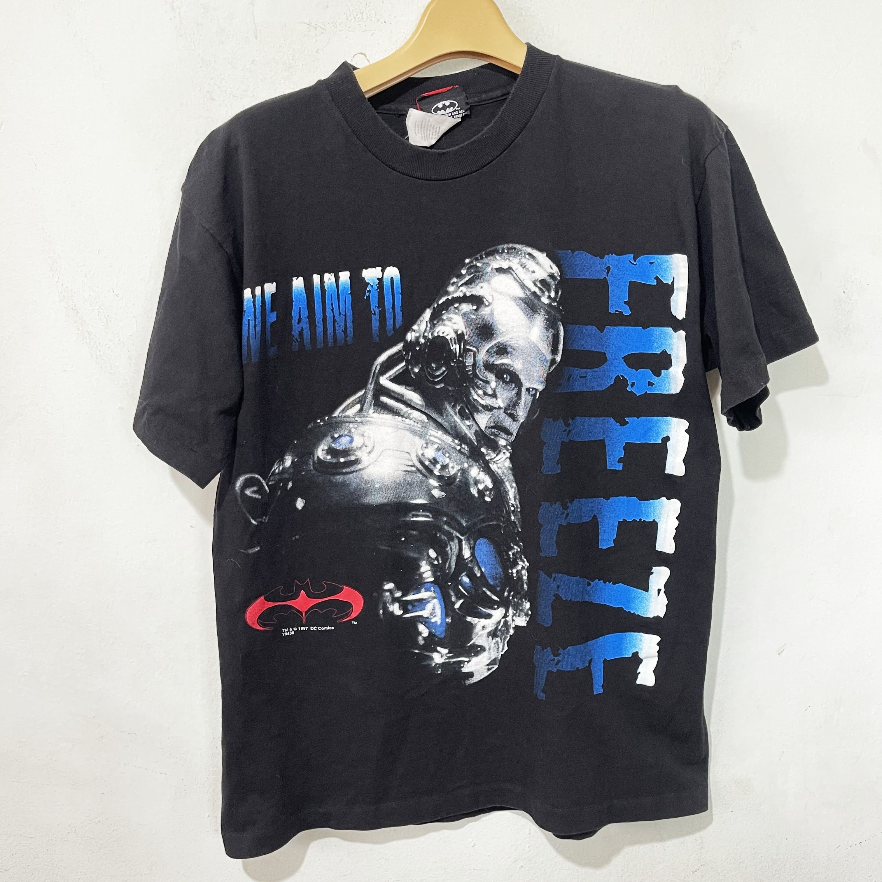 Vintage Vintage 1997 Batman and Robin Mr Freeze T-Shirt Size US XS / EU 42 / 0 - 1 Thumbnail