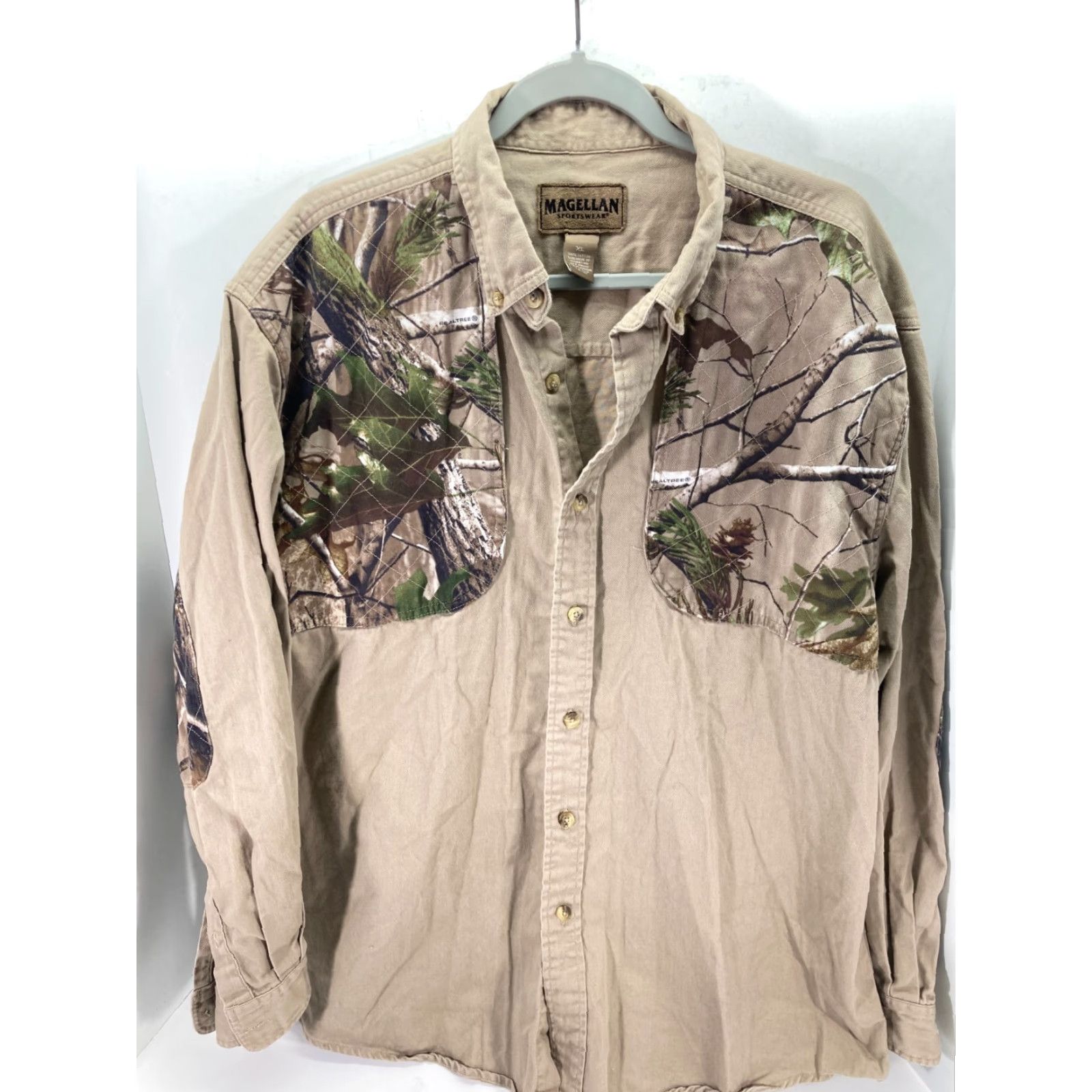 Vintage Magellan Sportswear Button Down Shirt Mens XL Khaki Camo Long Sleeve Hunting Size US XL / EU 56 / 4 - 2 Thumbnail