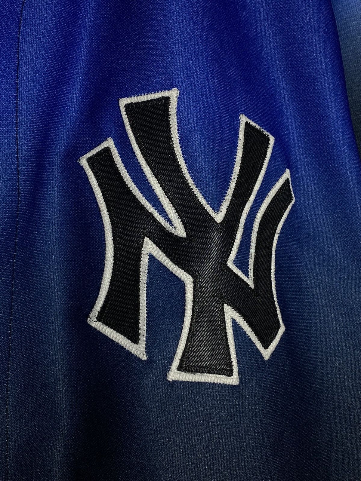 New York Yankees × Vintage Vintage 90s New York Yankees Majestic Jersey Size US XL / EU 56 / 4 - 7 Thumbnail