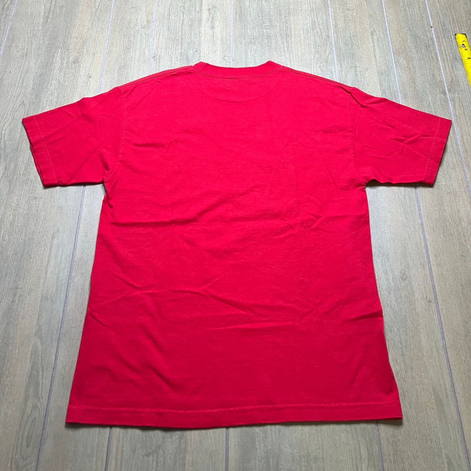 Adidas Vintage Adidas Chicago Bulls Y2K Red T-Shirt Sz Medium Size US M / EU 48-50 / 2 - 7 Thumbnail