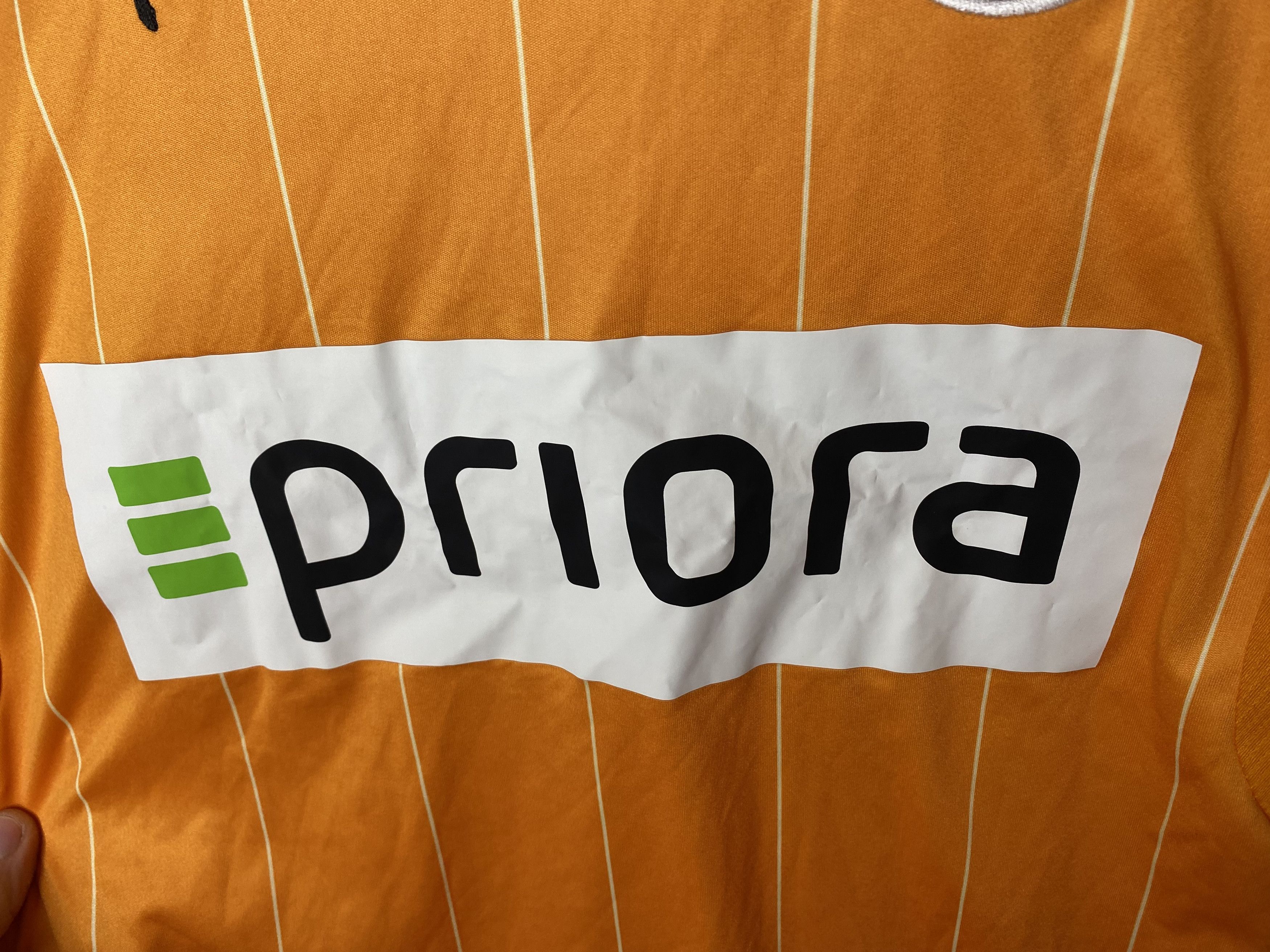 Puma GRASSHOPPERS 2016 2017 AWAY FOOTBALL SHIRT SOCCER JERSEY Size US S / EU 44-46 / 1 - 6 Thumbnail
