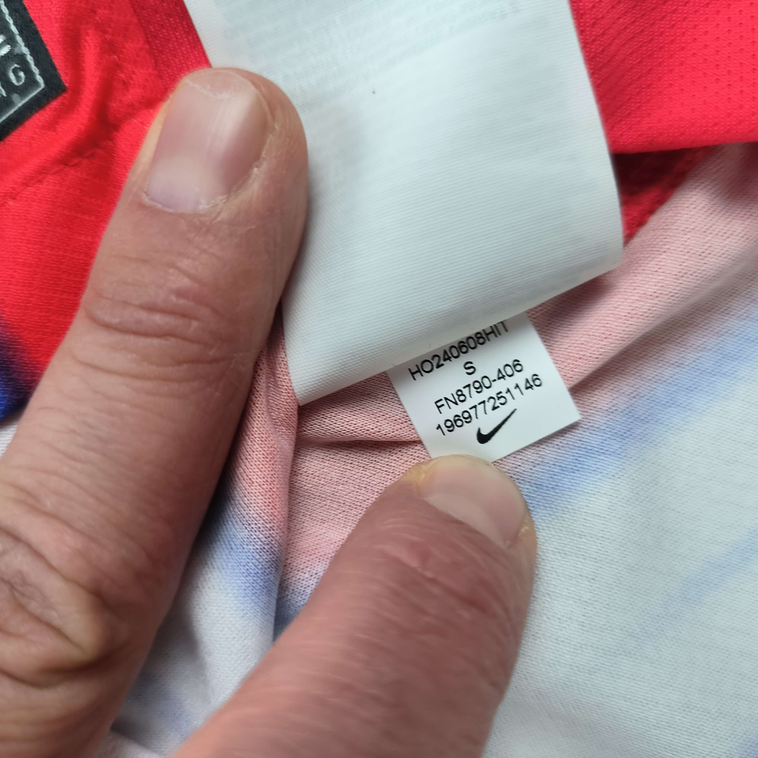 Nike NEW Atletico Madrid 2024-25 home Correa football jersey S Size US S / EU 44-46 / 1 - 7 Thumbnail