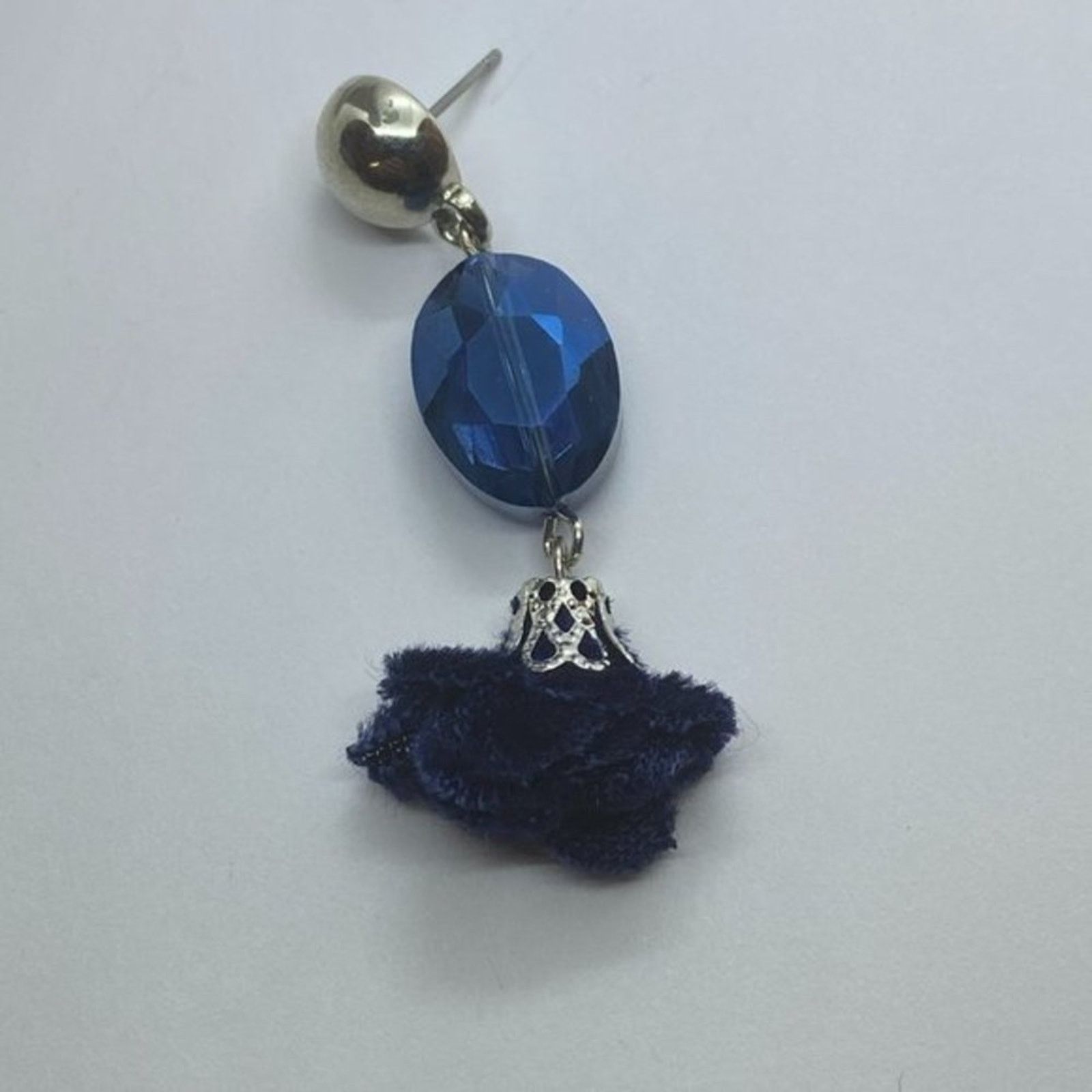 Handmade Silver-Tone Blue Beaded & Pom-Pom Dangle Earrings Size ONE SIZE - 7 Thumbnail