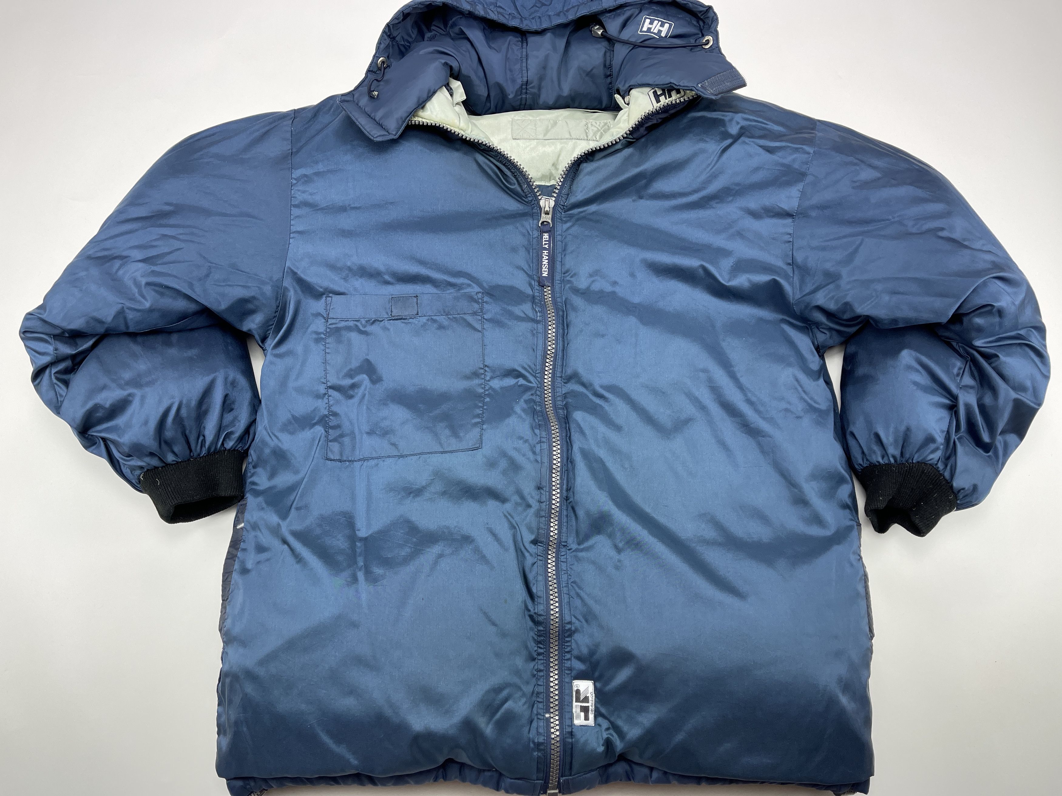 Helly Hansen Helly Hansen puffer jacket, vintage, 90s hip hop 1990s L Size US L / EU 52-54 / 3 - 7 Thumbnail