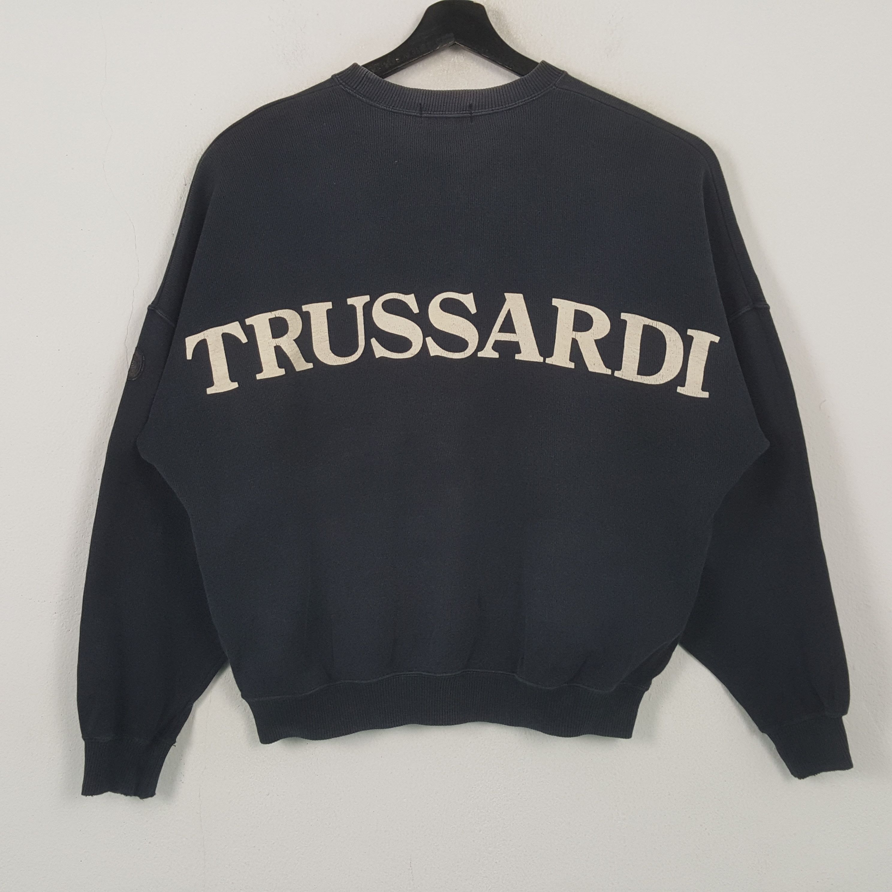 Trussardi Trussardi Spellout Design Sweatshirt 33 Size US XL / EU 56 / 4 - 1 Thumbnail