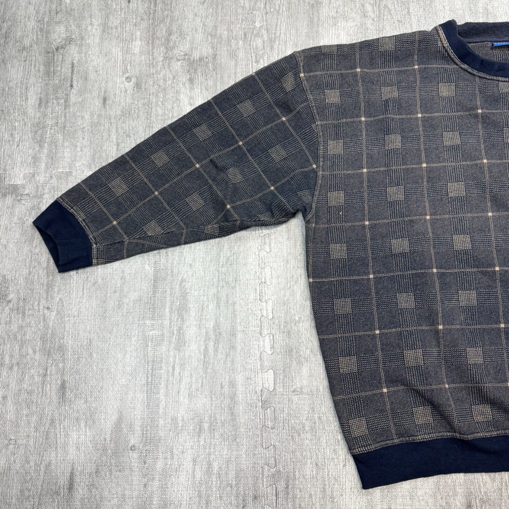 Vintage VTG 90S TOWNCRAFT Sweatshirt Pullover Crewneck Heavyweight Plaid CHECKERED Cotton Blend Polyester 3XLT 3XLG Big & Tall Men Mens Size US XXL / EU 58 / 5 - 3 Thumbnail