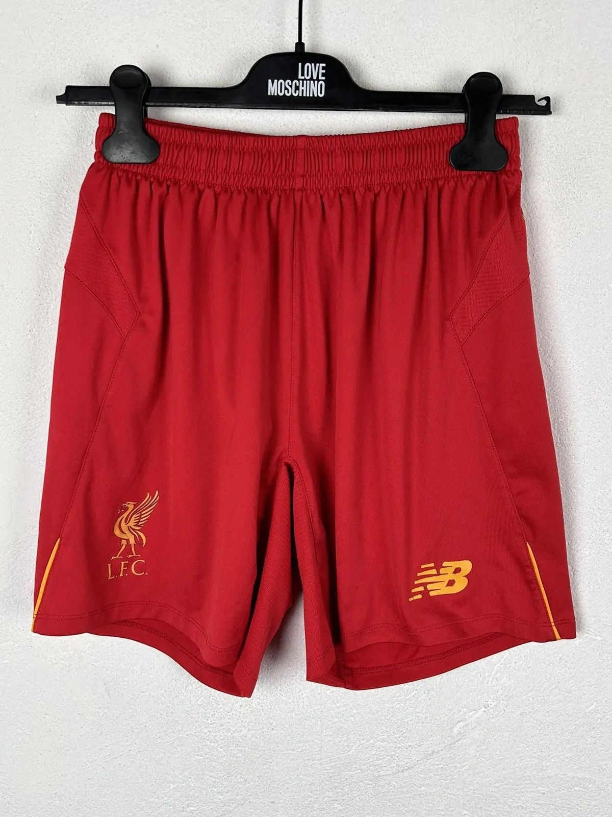 New balance liverpool joggers shop