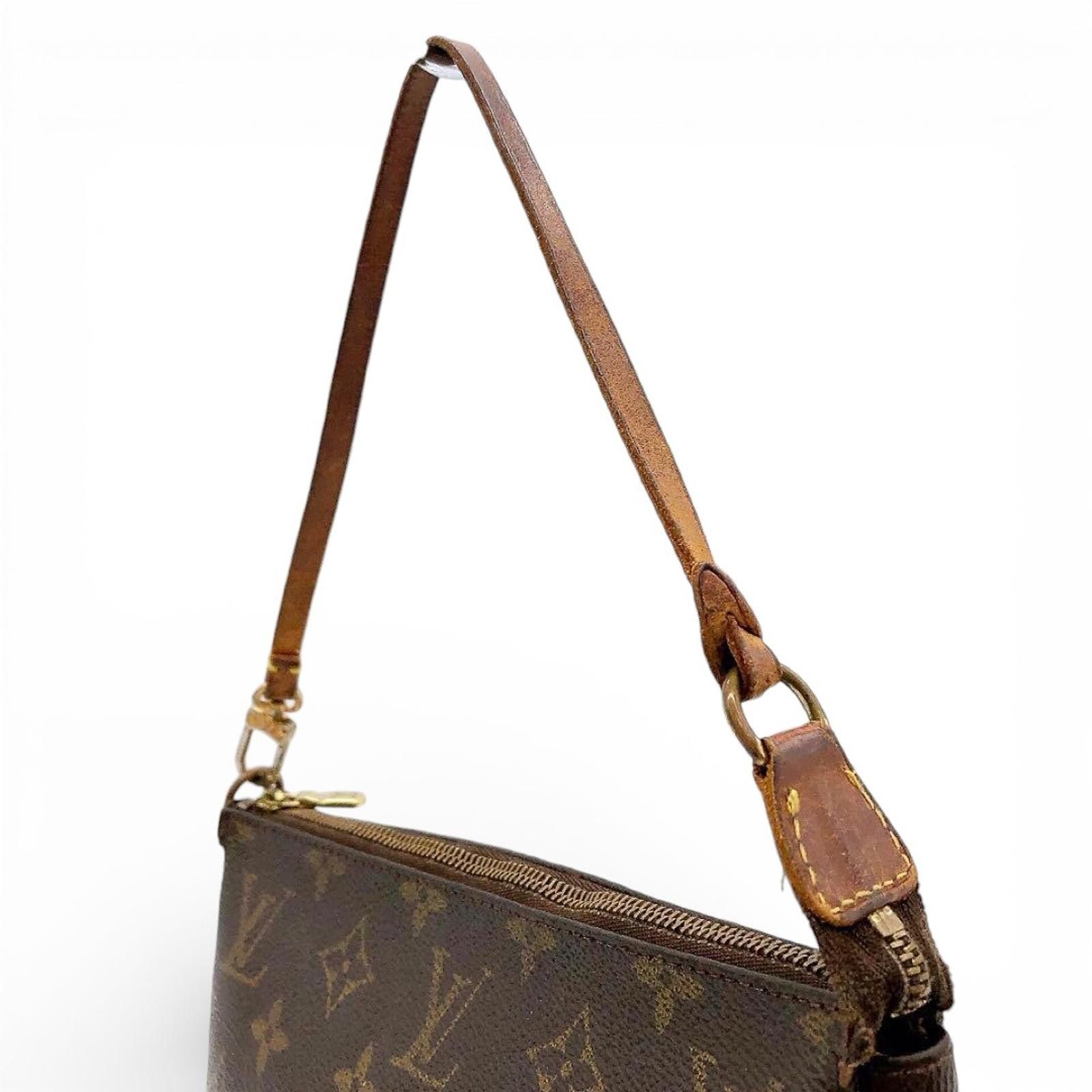 Louis Vuitton Louis Vuitton - Monogram Canvas Pochette Accessoires Bag Size ONE SIZE - 7 Thumbnail