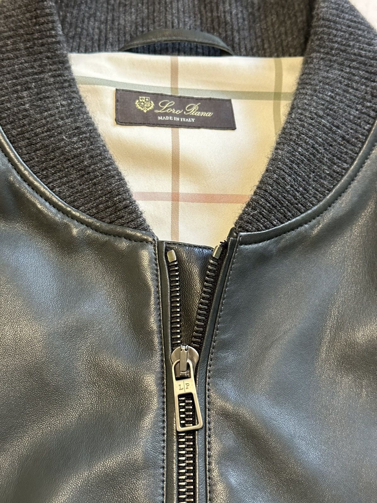 Loro Piana Loro Piana Ivy Rain System Leather Bomber Jacket Storm Blue Size US L / EU 52-54 / 3 - 3 Thumbnail