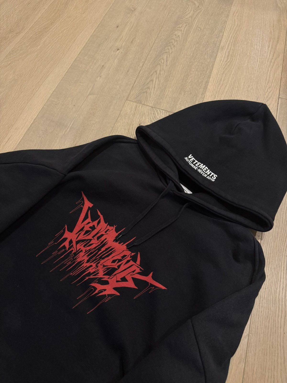 Vetements AW18 Vetements Metal Tour Hoodie Size US M / EU 48-50 / 2 - 2 Thumbnail