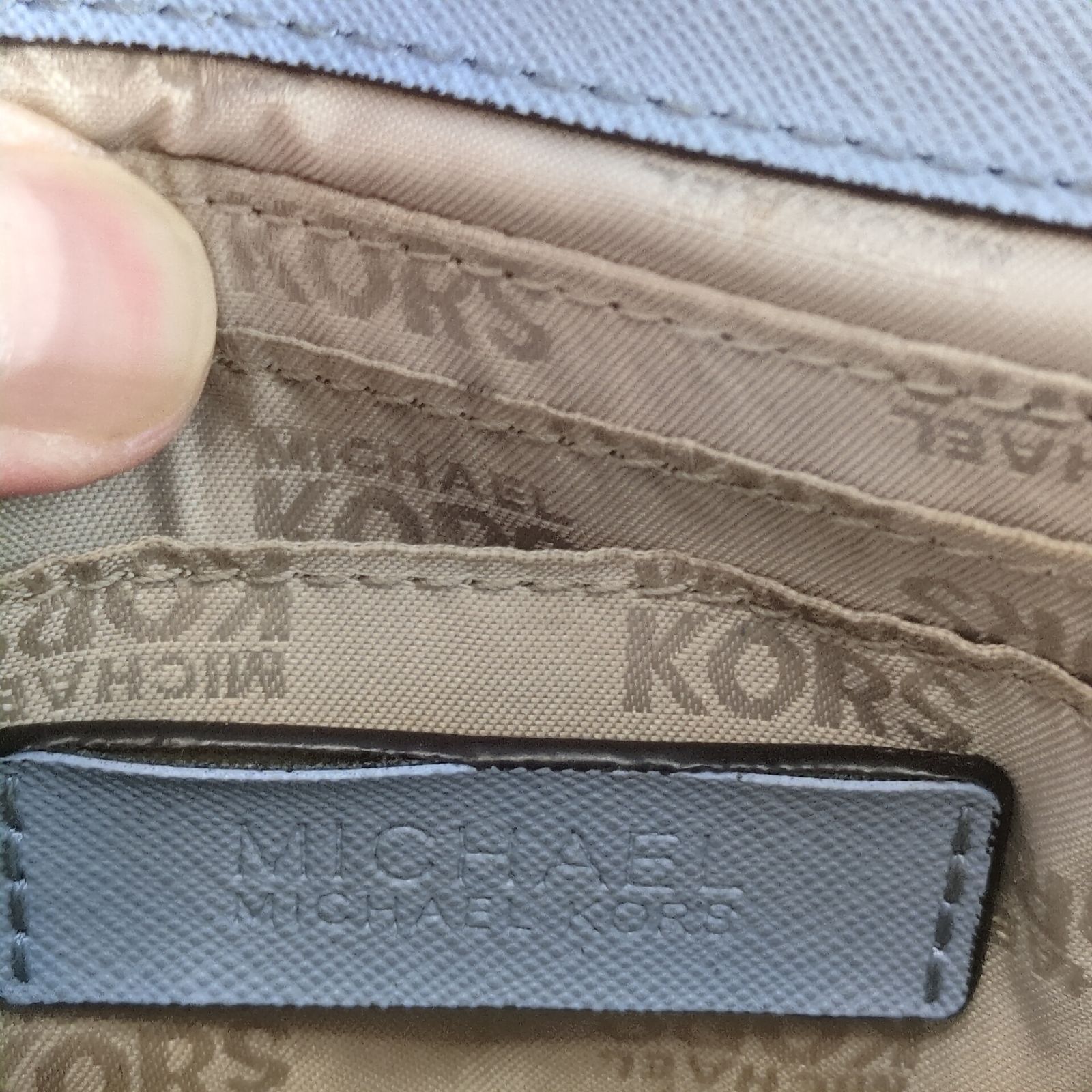 Michael Kors Michael Kors Tina Small Leather Bag Crossbody Strap Size ONE SIZE - 9 Thumbnail
