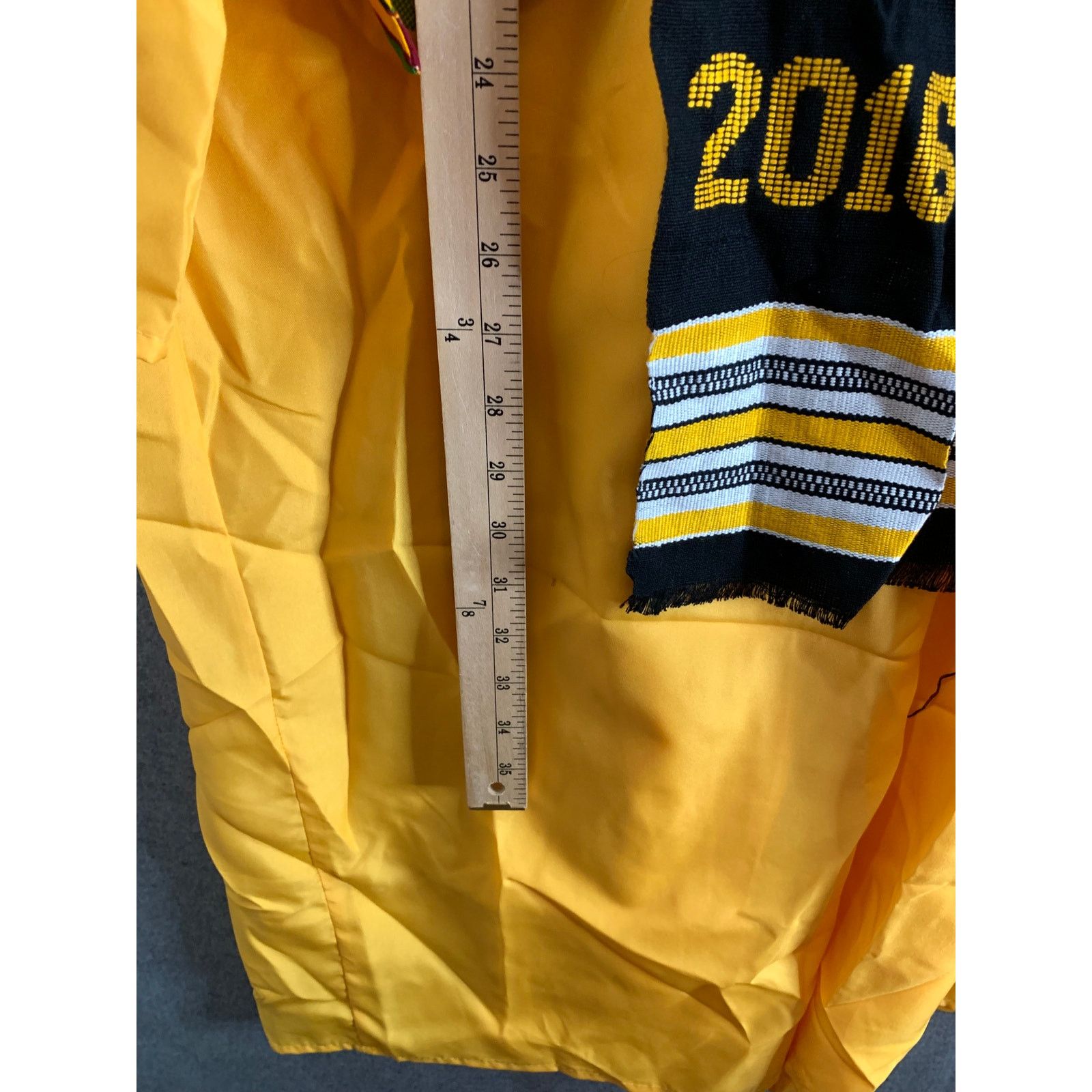 Other Jostens Yellow Graduation Dresses Unisex 5'4"-5'6" Size XS / US 0-2 / IT 36-38 - 6 Thumbnail