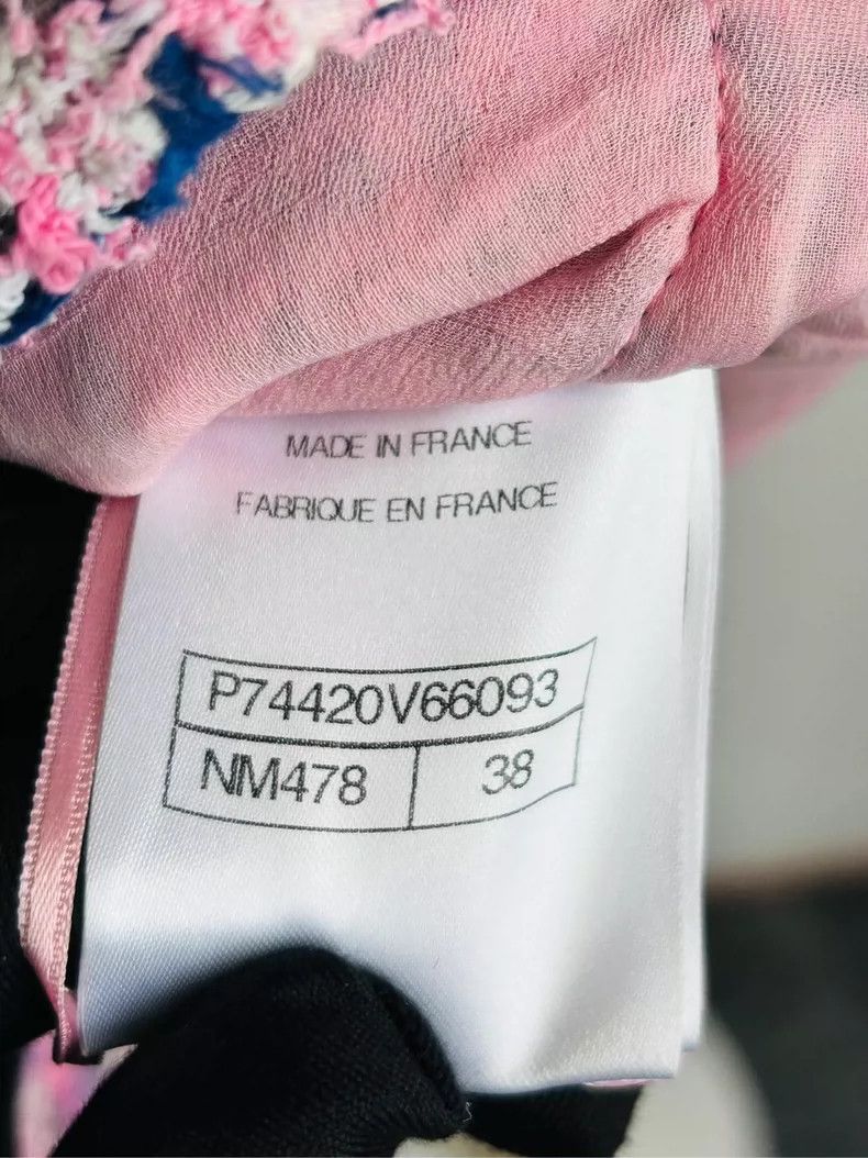 Chanel Chanel 23 Spring and Summer Pink Pearl Tweed Suspender Dre Size XS / US 0-2 / IT 36-38 - 6 Thumbnail