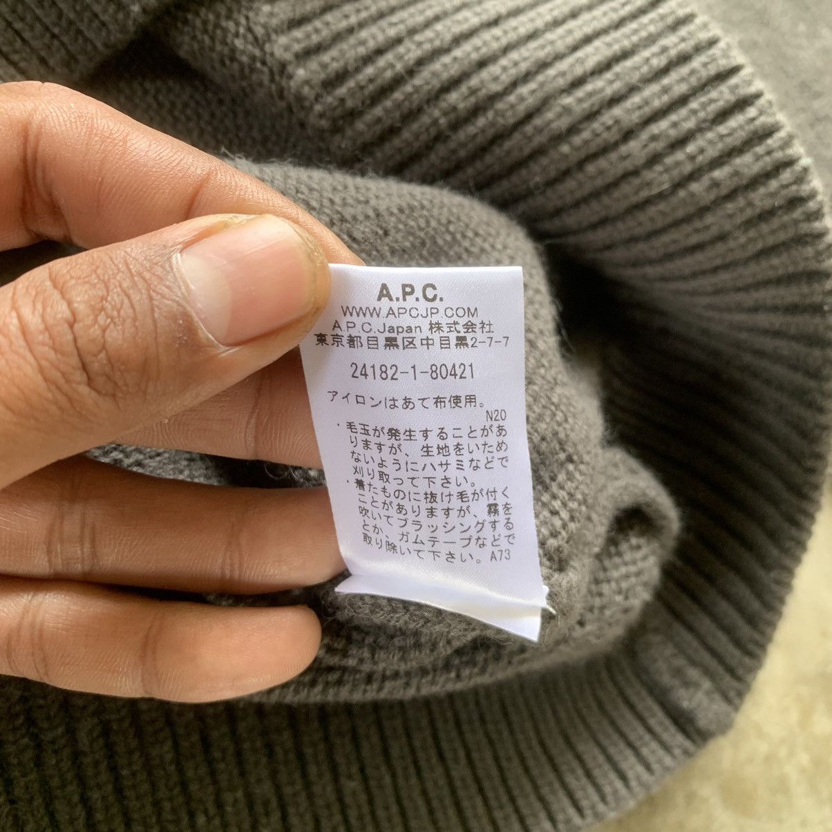 A.P.C. A.P.C Crew Neck Sweater Size US M / EU 48-50 / 2 - 7 Thumbnail