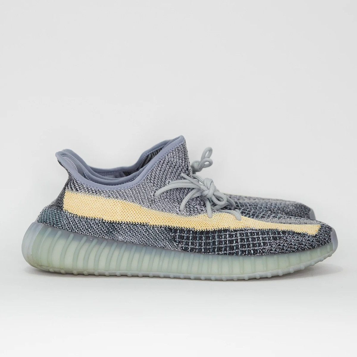 Adidas × Yeezy YEEZY BOOST 350 V2 Size US 14 / EU 47 - 1 Thumbnail