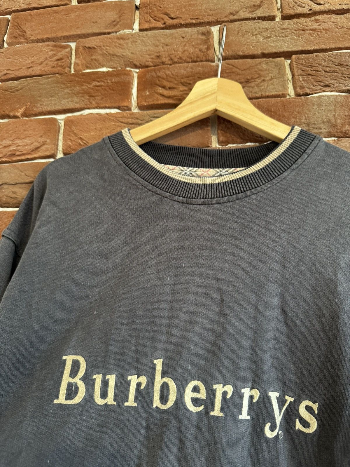 Burberry 90s Burberrys Embroidery Big logo Crewneck Sweatshirt Casual Size US M / EU 48-50 / 2 - 3 Thumbnail