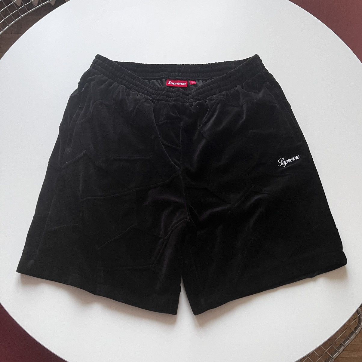 Supreme シュプリーム Patchwork Velour Short 完売 Supreme Patchwork Velour Short (SS25) - $138