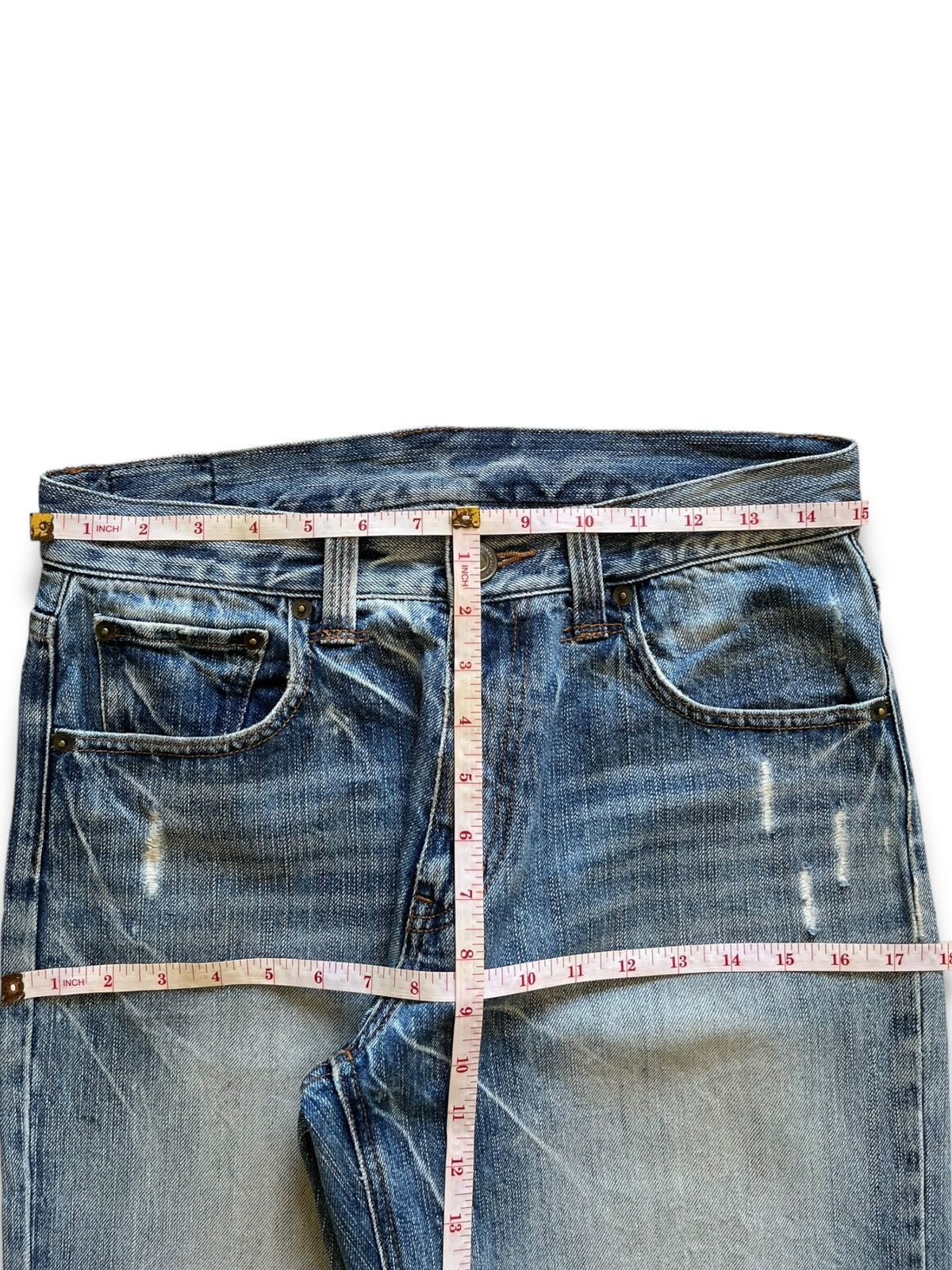 Japanese Brand Vintage Japanese Brand Faded Wash Distressed Loose Jeans Size US 30 / EU 46 - 11 Thumbnail