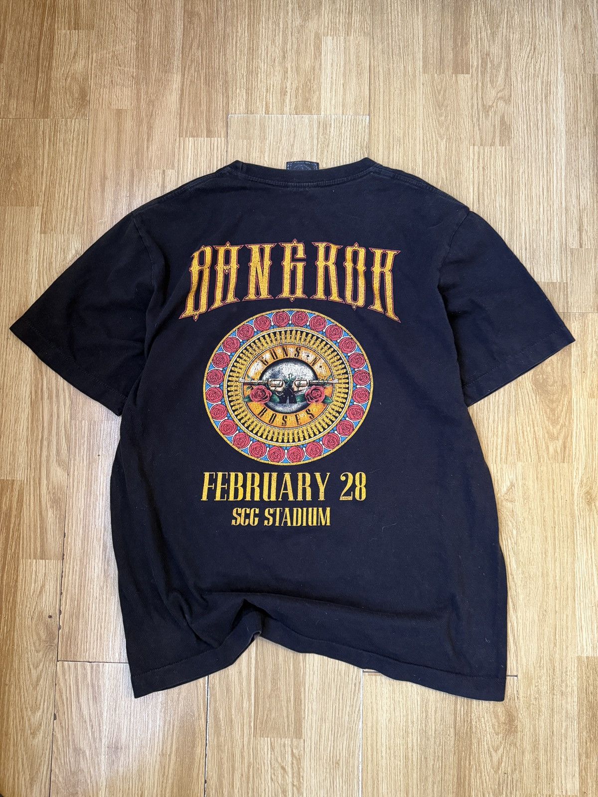 Guns N' Roses Guns N Roses T shirt Bangkok Rare T shirt Size US L / EU 52-54 / 3 - 2 Thumbnail