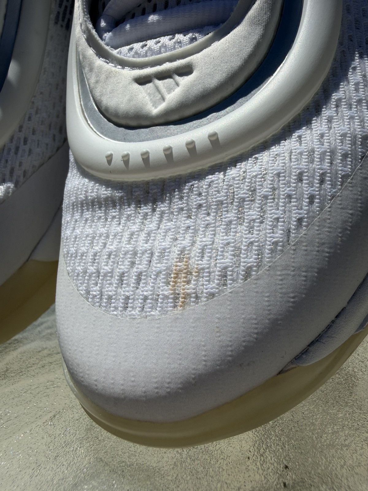 Adidas Adidas D.O.N. Issue 6 Size US 9.5 / EU 42-43 - 9 Thumbnail