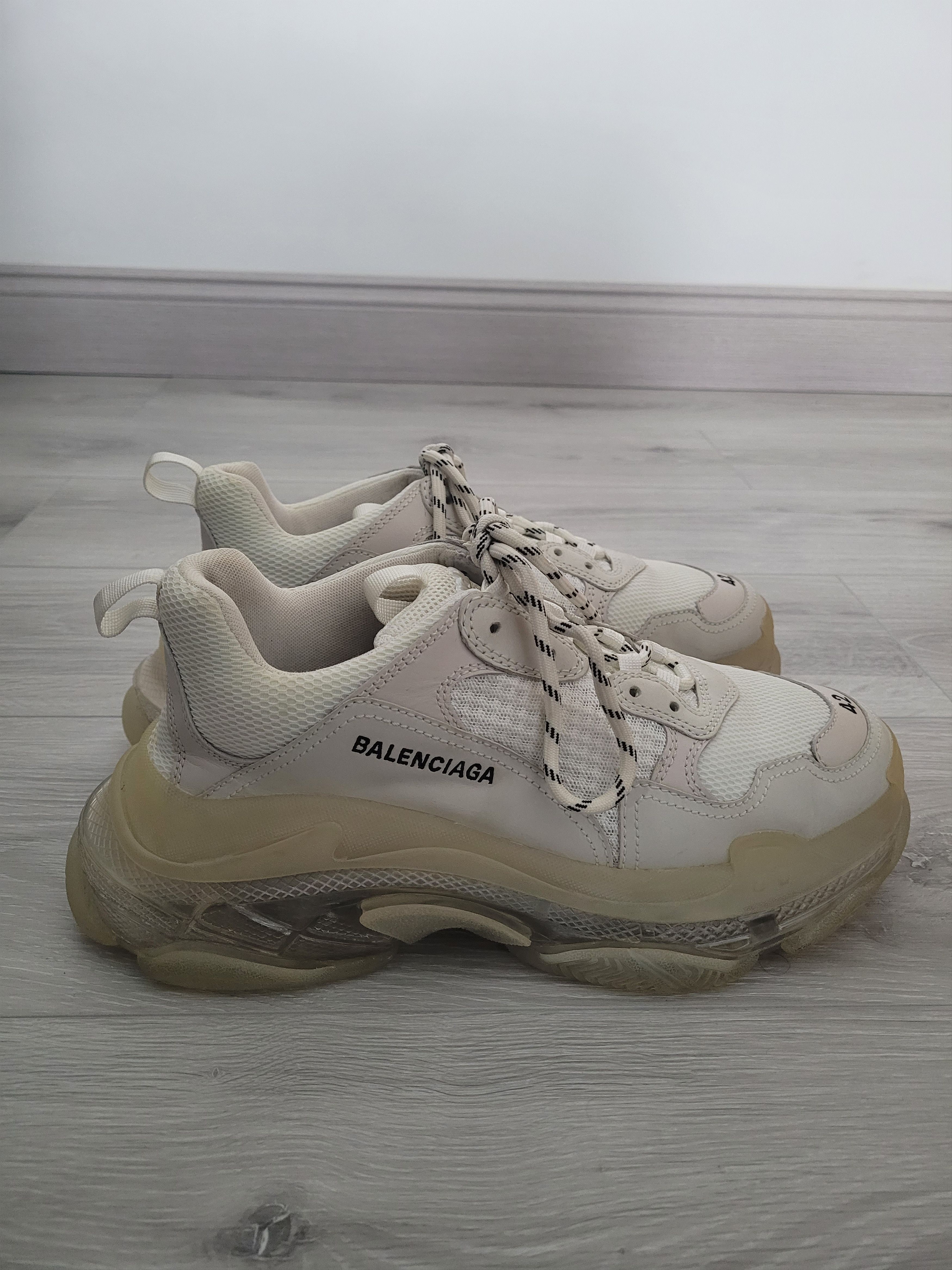 Balenciaga Balenciaga Triple S Men White Clear Sole Size US 9 / EU 42 - 8 Thumbnail