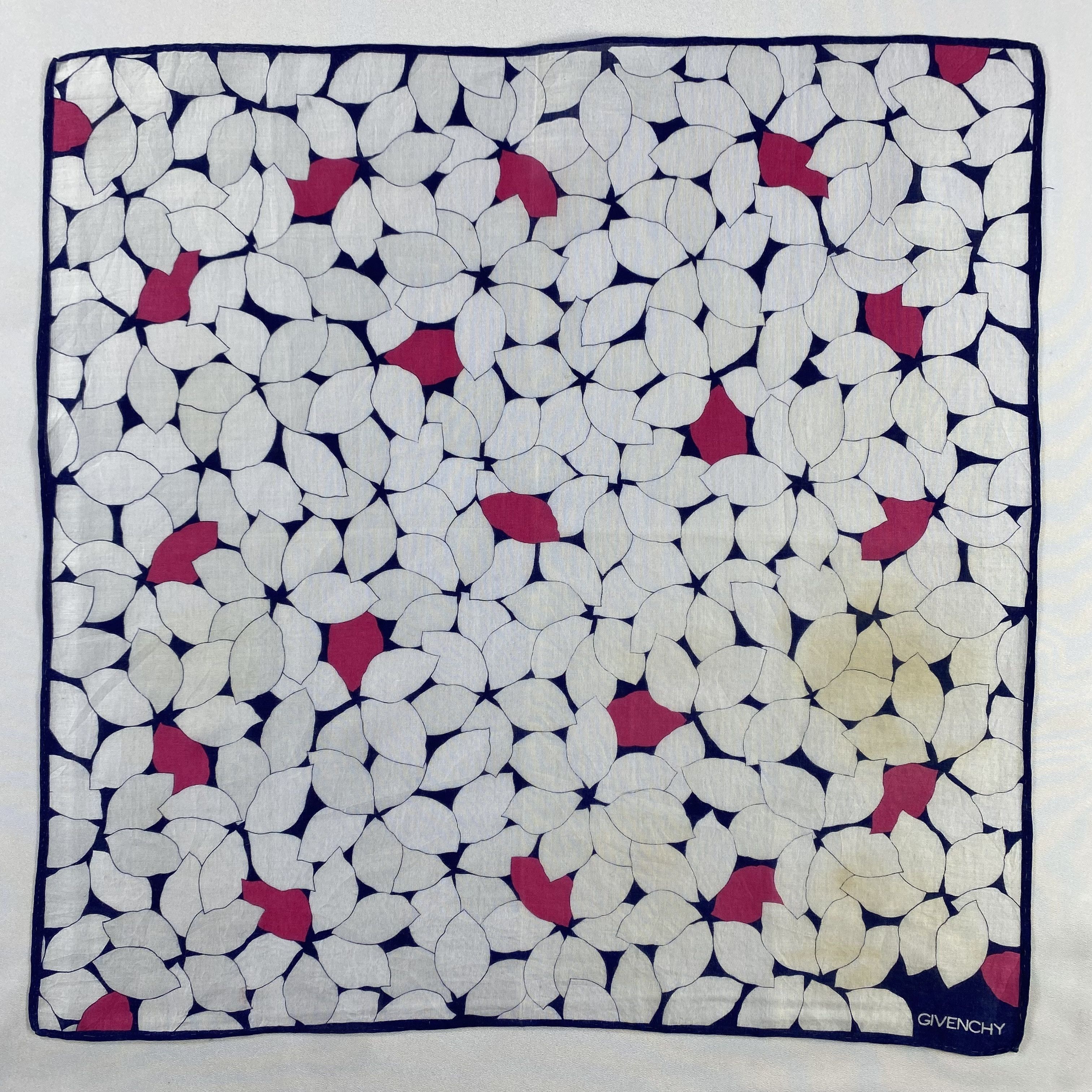 Vintage Givenchy Bandana/ Handkerchief / Neckerchief-P1248 Size ONE SIZE - 1 Thumbnail