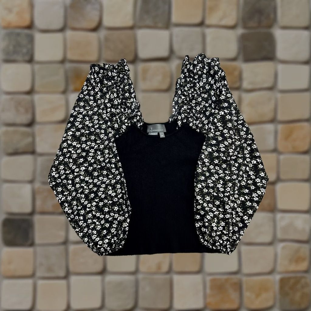 Anthropologie Anthropologie Sweater Womens PXS Black Woven Ruffle Sleeve Ditsy Floral Ribbed Size XS / US 0-2 / IT 36-38 - 1 Thumbnail
