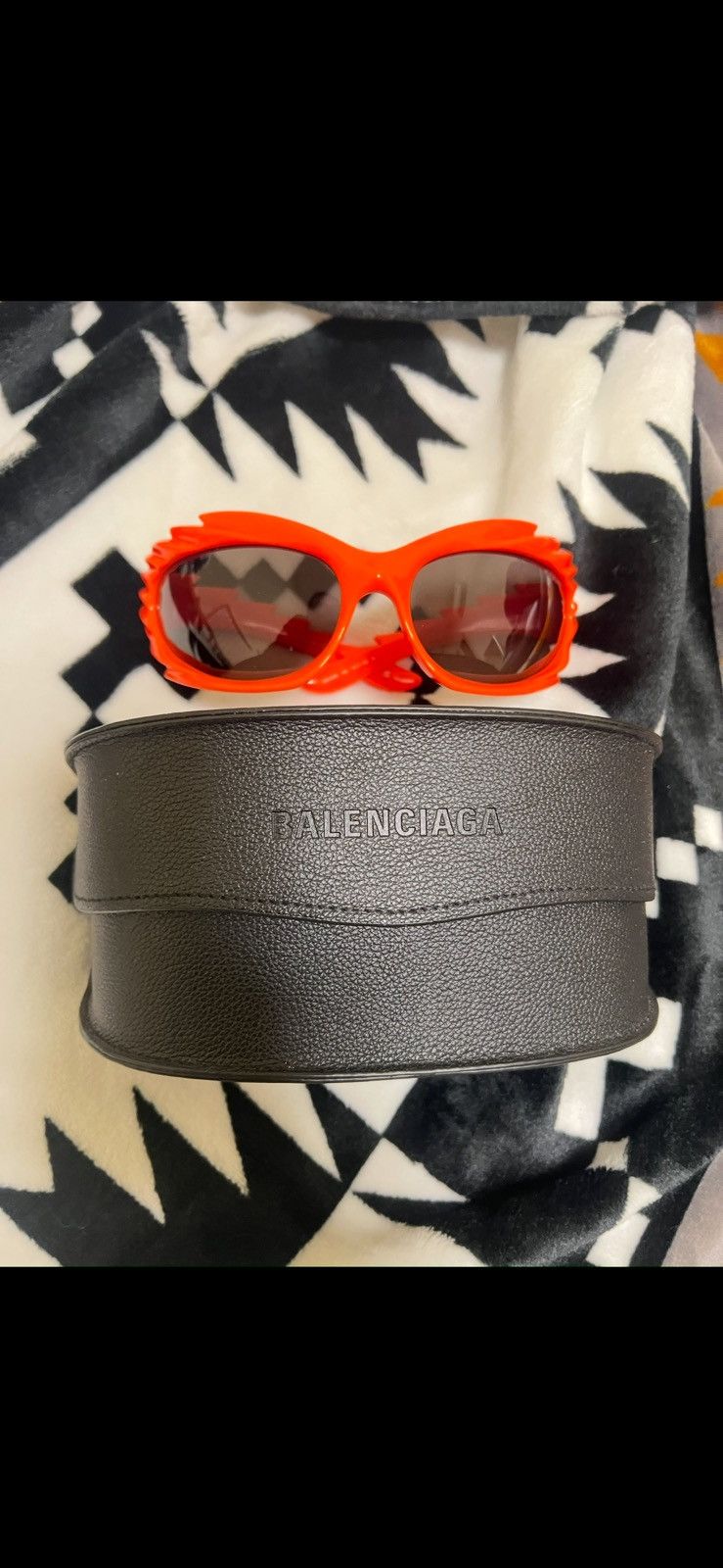 Balenciaga Balenciaga SS23 -Extreme Spikes Orange Sunglasses Size ONE SIZE - 2 Thumbnail