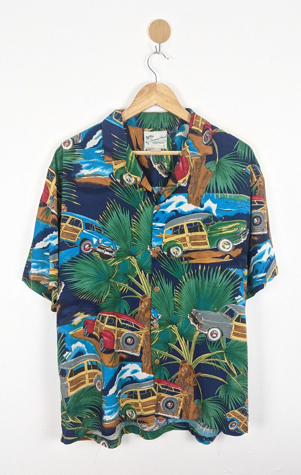 Diamond Head Vintage Diamond Head Hawaiian Shirt Surf Wagons Cars Rayon Size US L / EU 52-54 / 3 - 1 Thumbnail