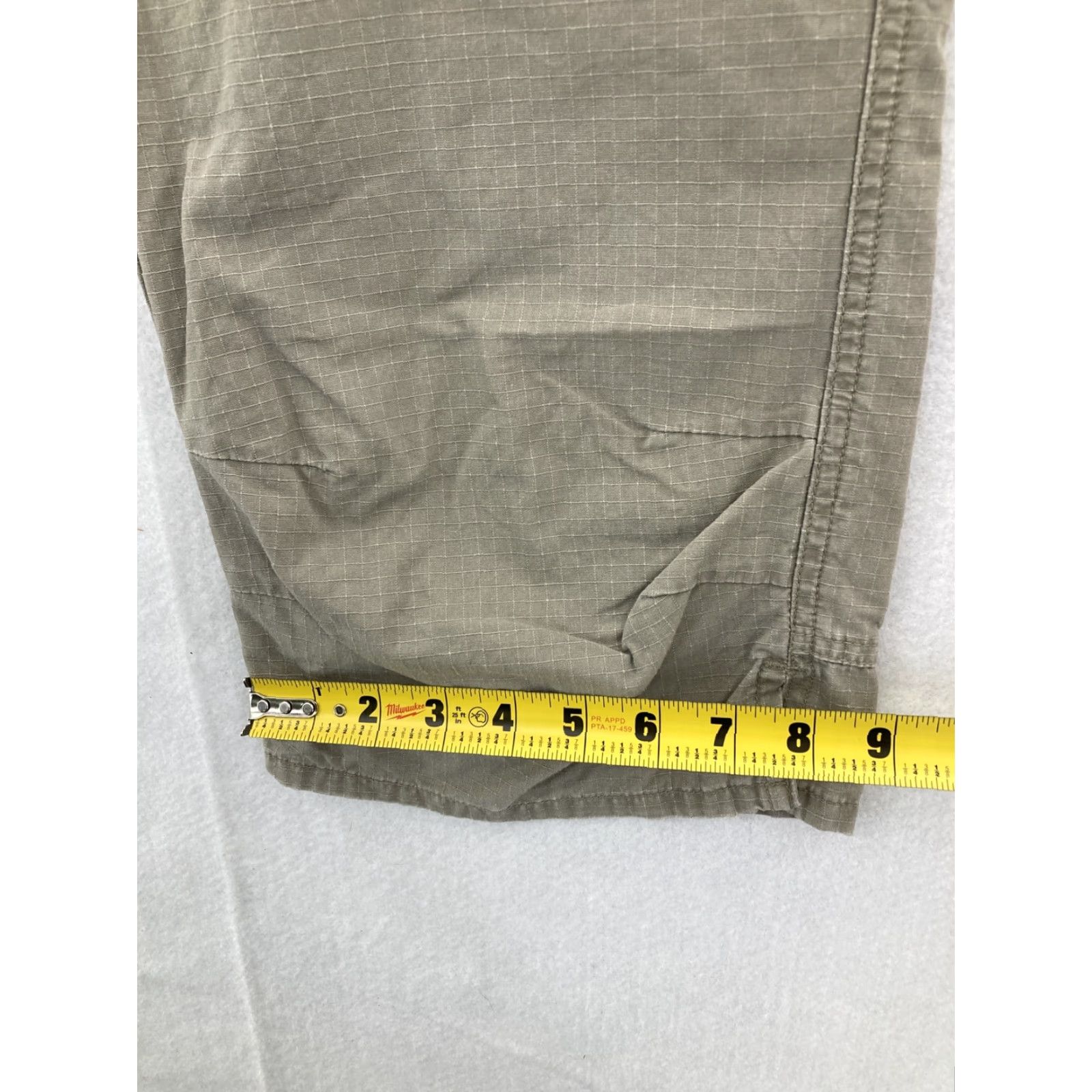 The North Face The North Face Cropped Pants Women's Size 8 Gray Ripstop Regular Fit 90s Outdoor Pockets Mens? Size 30" / US 8 / IT 44 - 7 Thumbnail