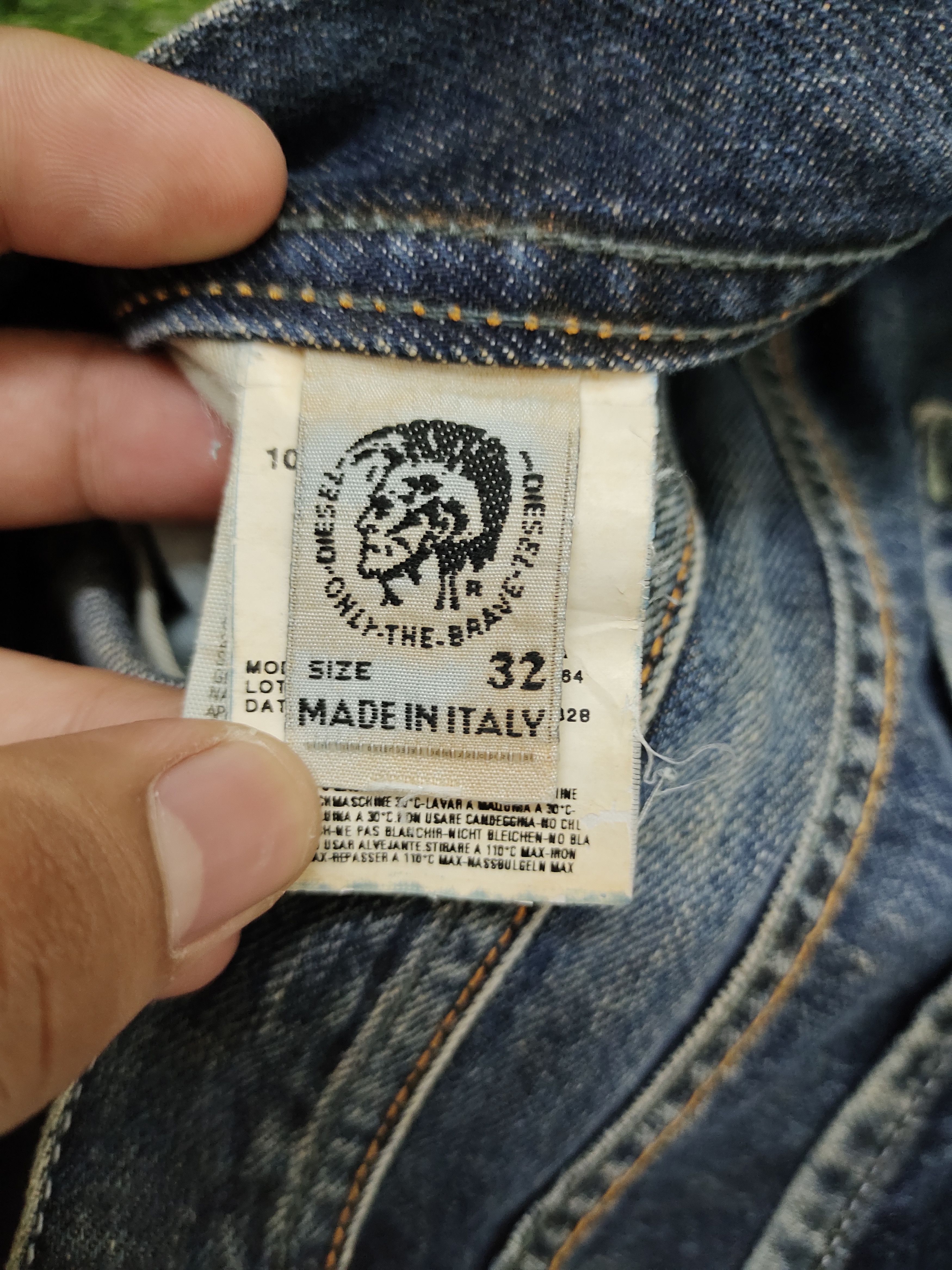 Diesel Loose Jeans Diesel D Logo Distress Faded Denim Y2k Size US 33 - 16 Thumbnail