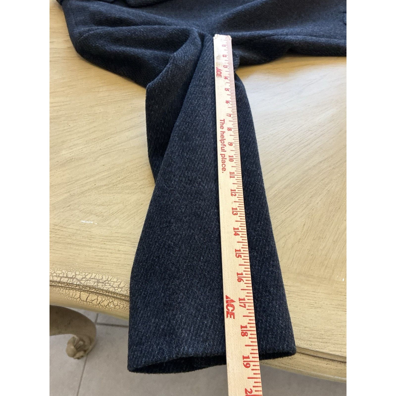Hickey Freeman Hickey Freeman Gray Herringbone Wool Cashmere Overcoat 42R Size US S / EU 44-46 / 1 - 16 Thumbnail