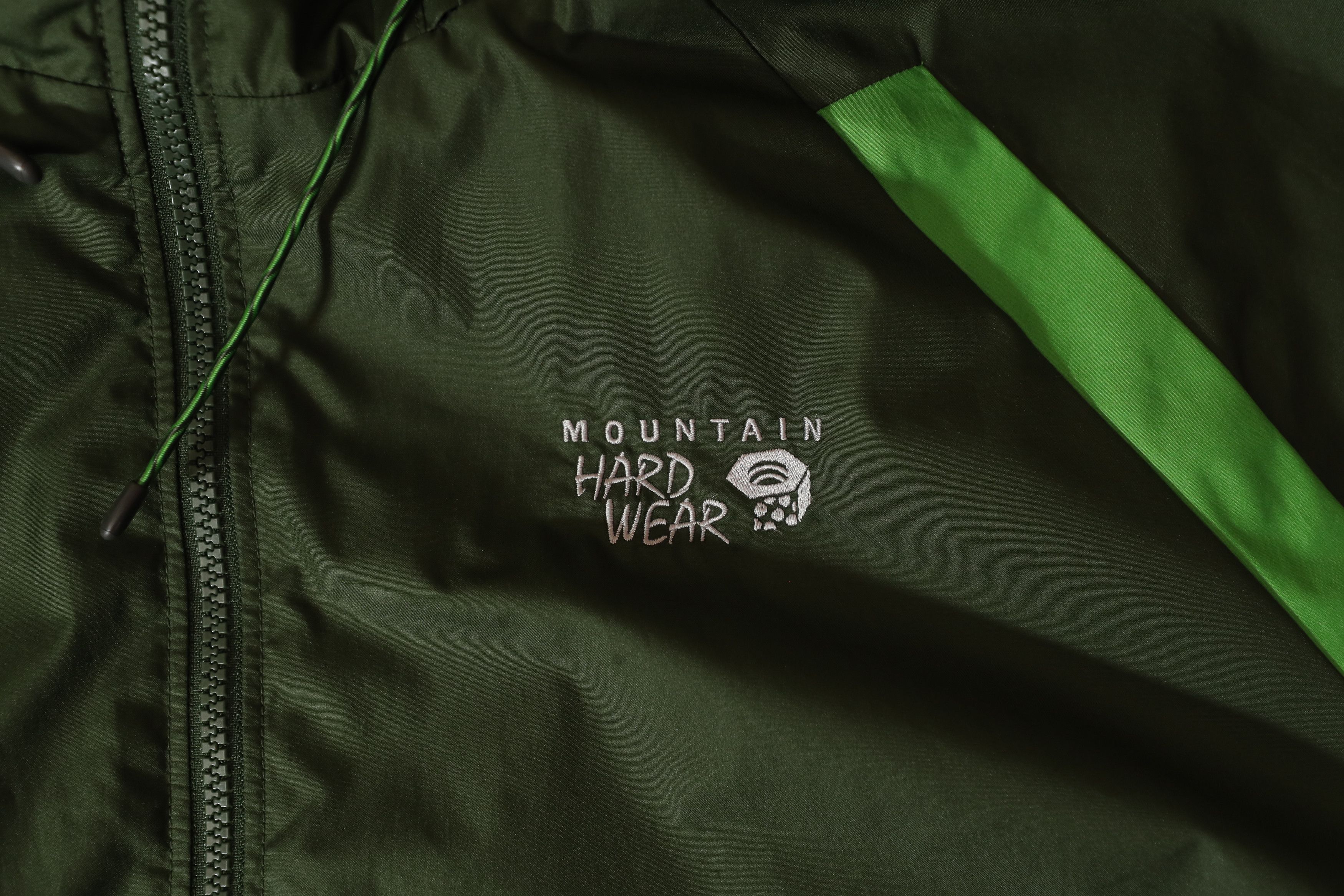 Mountain Hardwear Mountain Hardwear Full Zip Windrush Jacket Windbreaker (XL) Size US XL / EU 56 / 4 - 4 Thumbnail