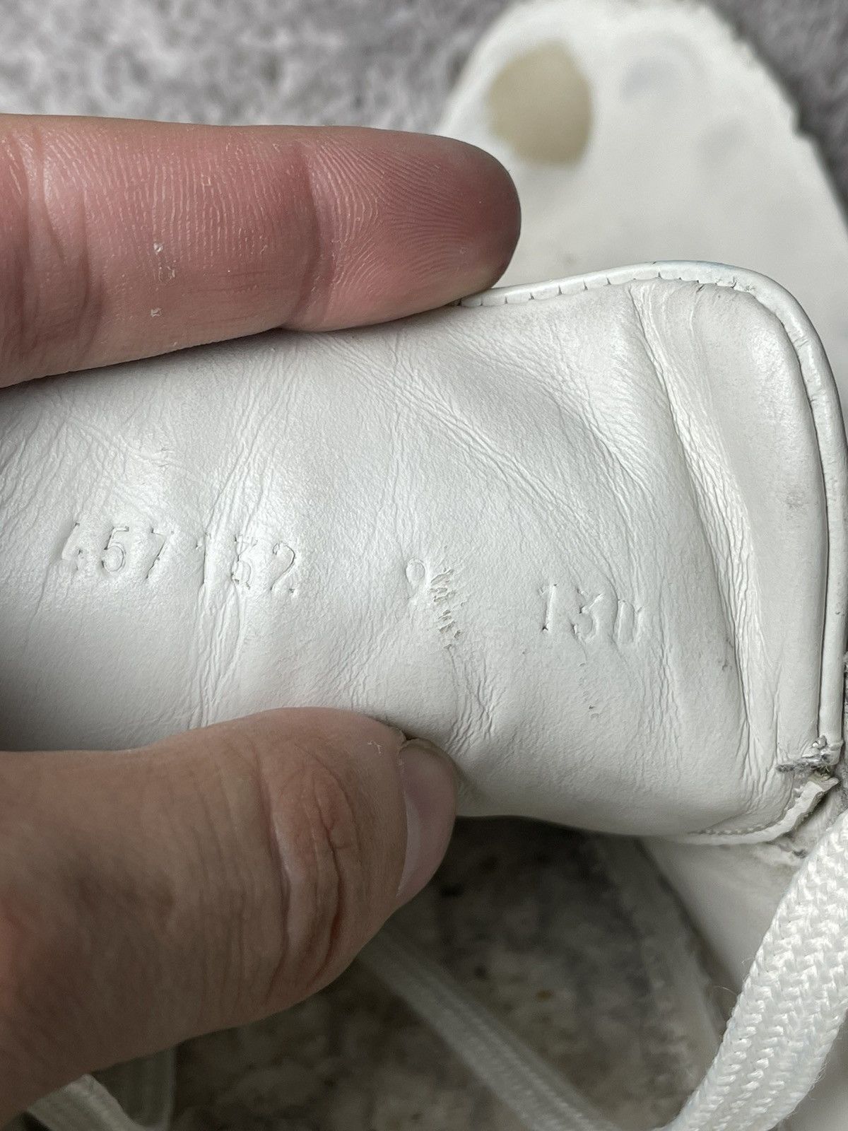 Gucci Gucci White Ace Tiger Patch Embroidered Web Leather Sneakers Size US 11.5 / EU 44-45 - 11 Thumbnail
