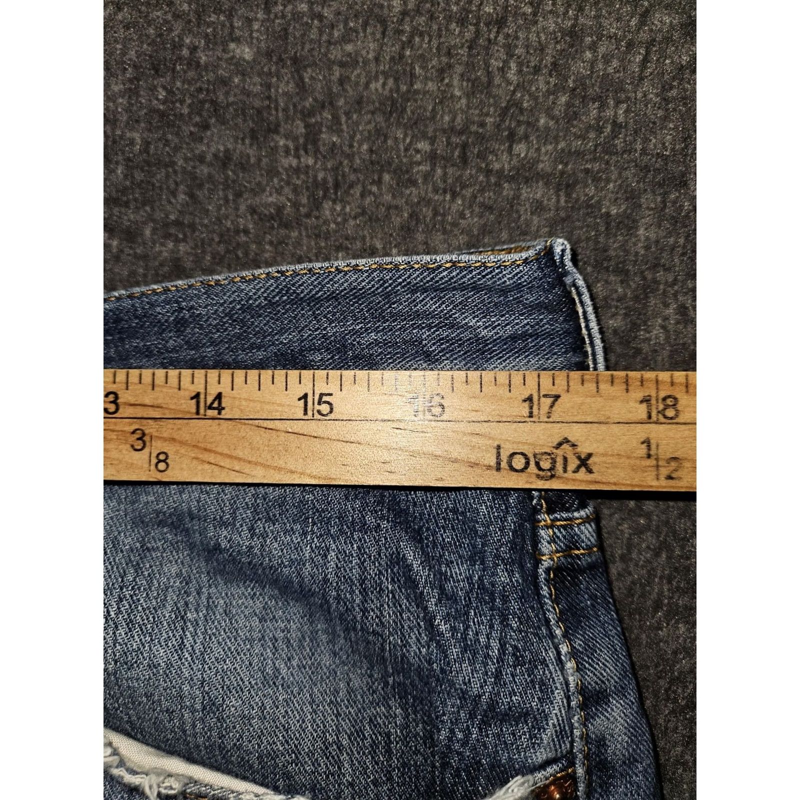Levi's VINTAGE Levi's 559 Jeans Mens 34x30 Blue Relaxed Straight Y2K Denim Distressed Size US 34 / EU 50 - 4 Thumbnail