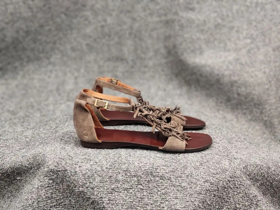 Chip & Pepper Chie Mihara Premium leather sandals without heels Shoes Size US 8.5 / IT 38.5 - 1 Thumbnail