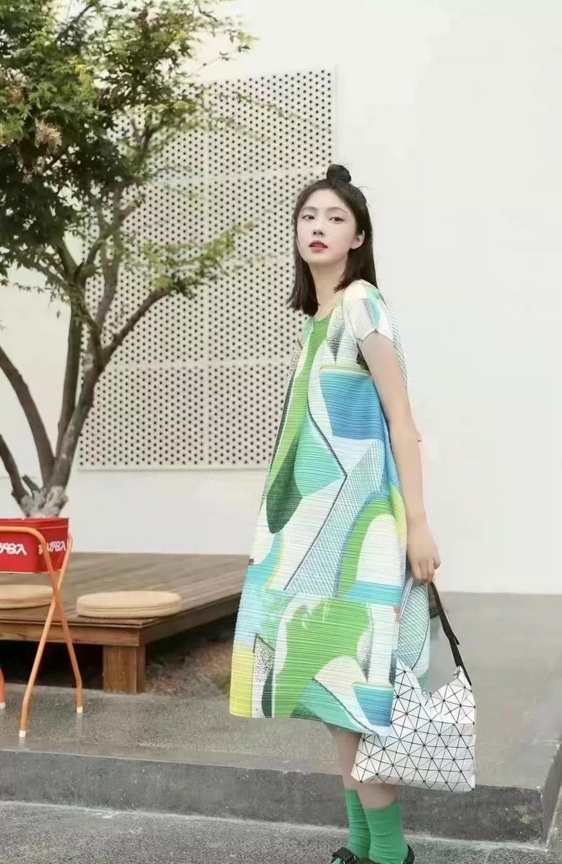 Issey Miyake Issey Miyake Green windmill dress Size XXL / US 16-18 / IT 52-54 - 2 Thumbnail