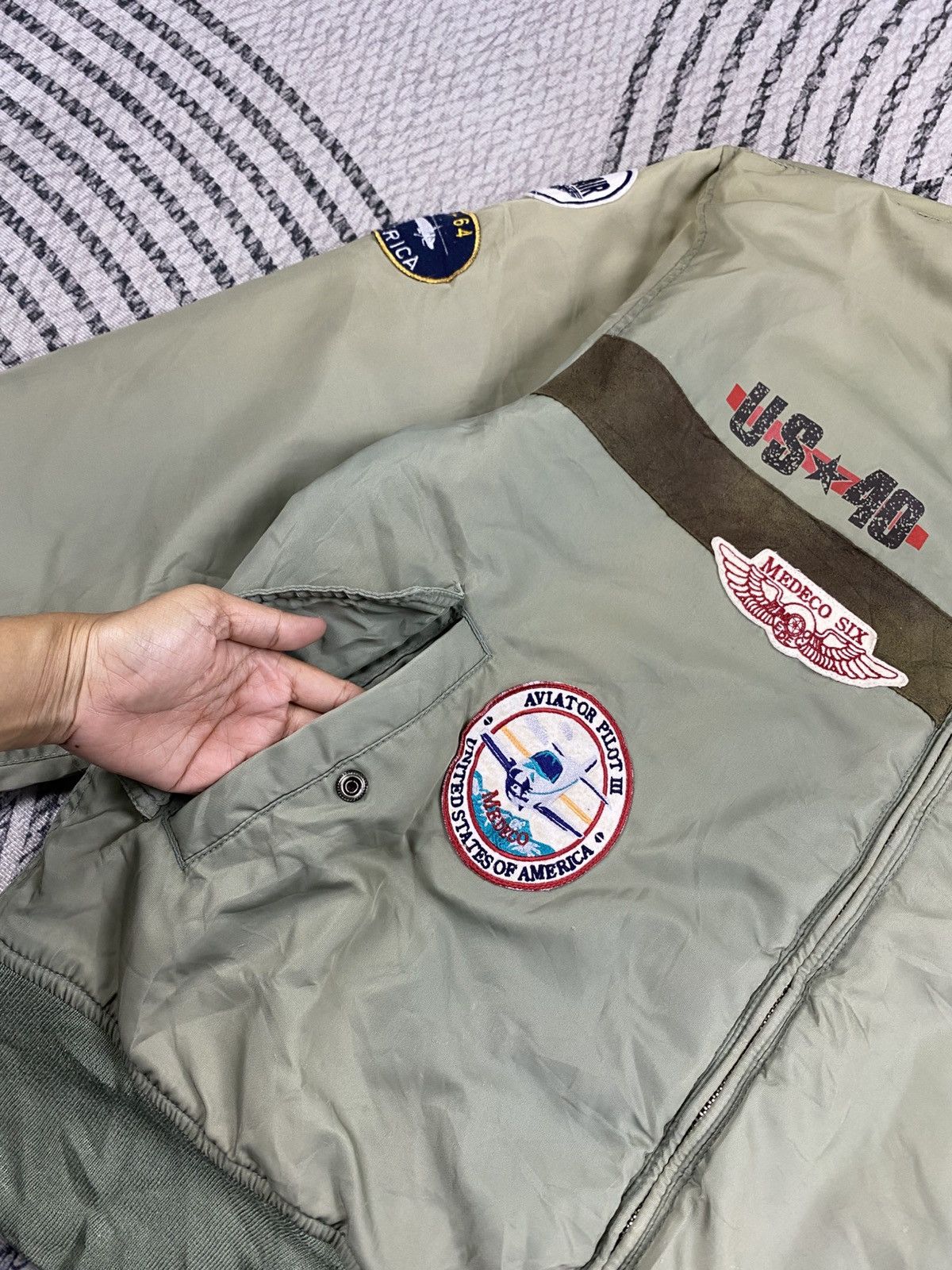 Japanese Brand Vintage Medico Pennsylvania Multi Patches Bomber Jacket Size US XL / EU 56 / 4 - 8 Thumbnail